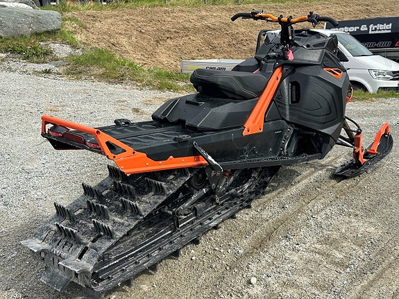 Lynx Boondocker 3900 DS 850 4 of 5