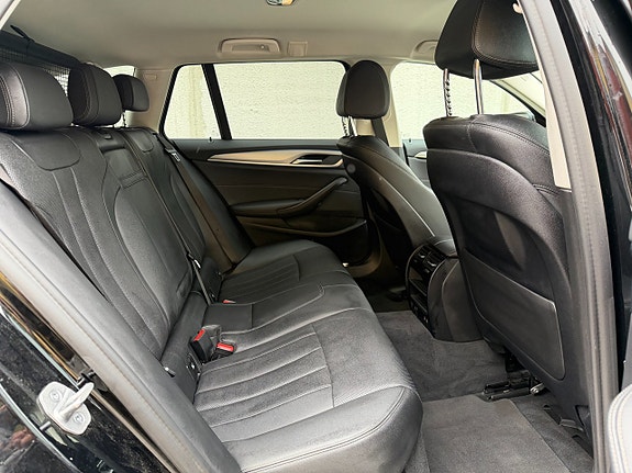 BMW 530e 7 of 11