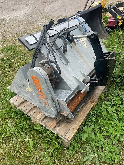 Weidemann 1390 18 of 23