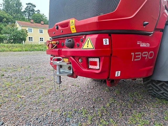 Weidemann 1390 8 of 23