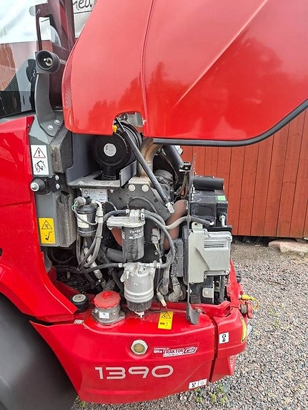 Weidemann 1390 15 of 23