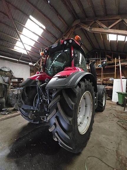 Valtra T 174 E 4 of 7