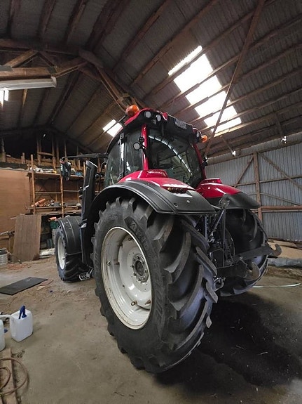 Valtra T 174 E 7 of 7