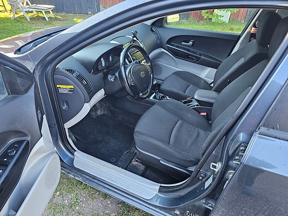Kia Ceed 6 of 7