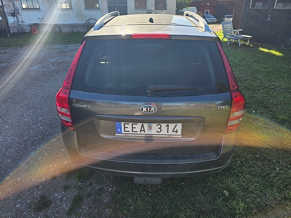 Kia Ceed 3 of 7