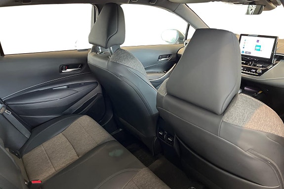 Toyota Corolla 9 of 24