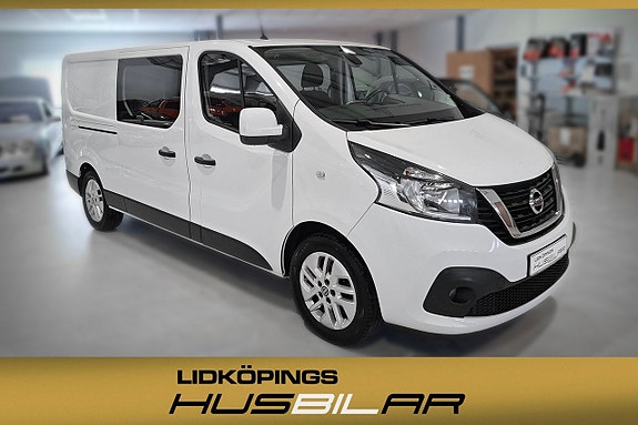 Nissan NV300 3 of 15