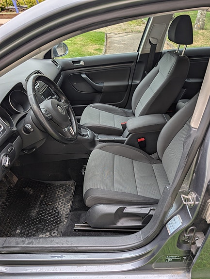 Volkswagen Golf VI 5 of 6