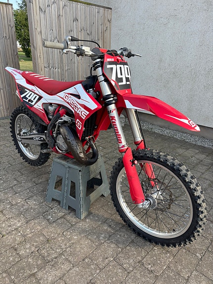 GasGas 125 2 of 2