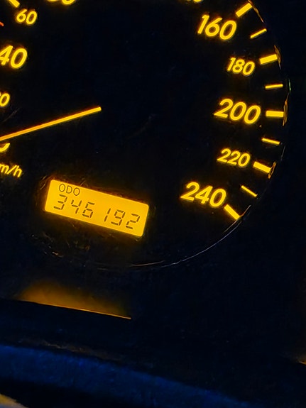 Toyota Avensis 3 of 6