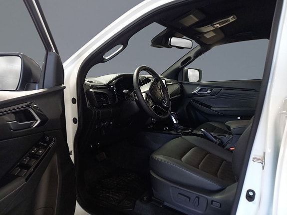 Isuzu D-max 4 of 15