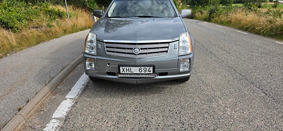 Cadillac SRX 6 of 10