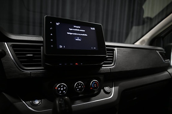 Nissan Primastar 24 of 30