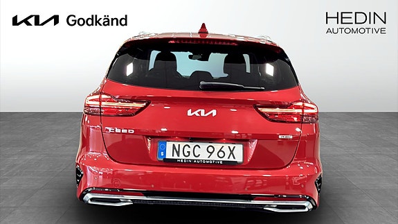 Kia Ceed 7 of 12