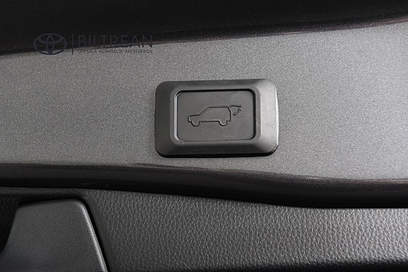 Toyota RAV4 19 of 22