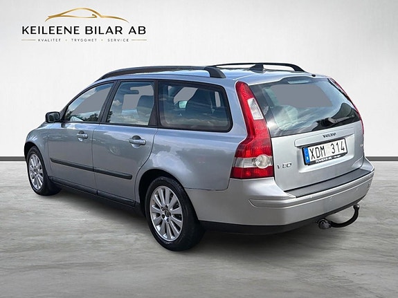 Volvo V50 9 of 22