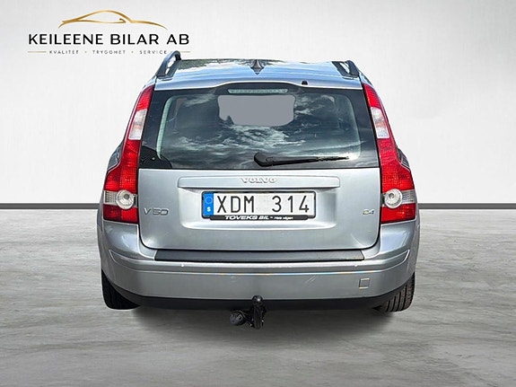 Volvo V50 6 of 22