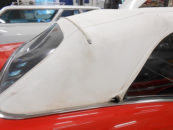 Pontiac LeMans 21 of 26