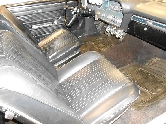 Pontiac LeMans 10 of 26