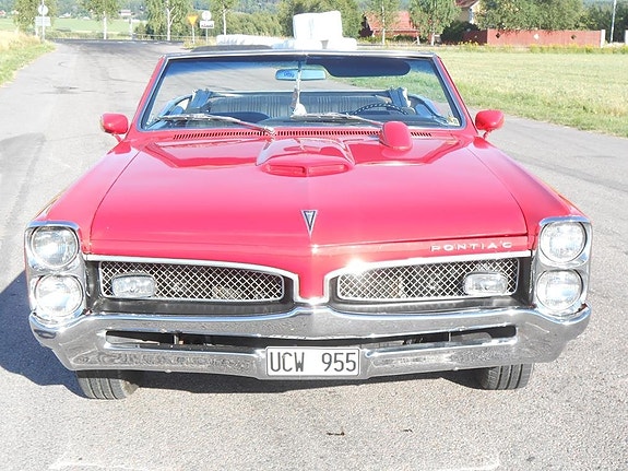 Pontiac LeMans 5 of 26