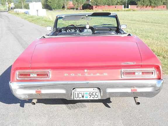 Pontiac LeMans 8 of 26