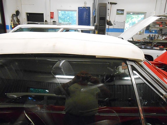 Pontiac LeMans 23 of 26