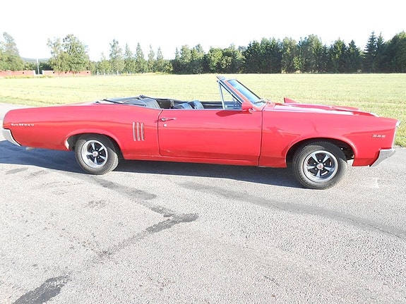 Pontiac LeMans 4 of 26