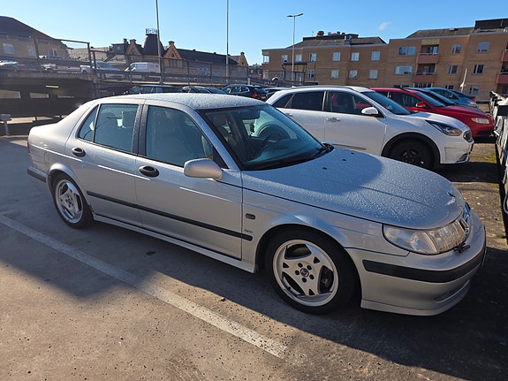 Saab 9-5 3 of 18