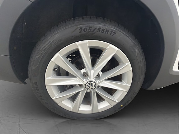Volkswagen Golf Alltrack 30 of 30