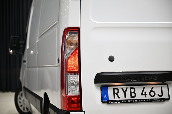 Renault Master 12 of 30