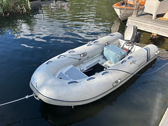 Highfield 360 RIB – aluminiumskrov – 25 hk – nyservad 2 of 4