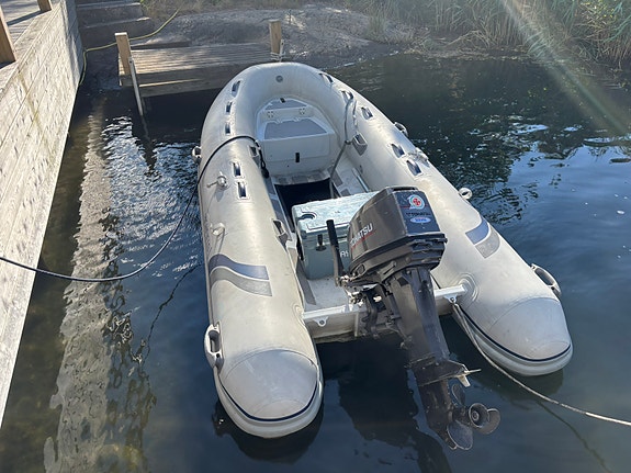 Highfield 360 RIB – aluminiumskrov – 25 hk – nyservad 4 of 4