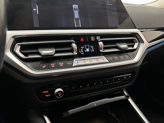 BMW 330e 25 of 30