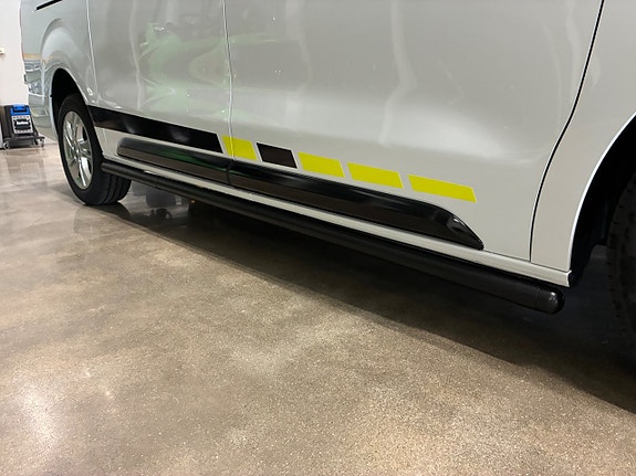 Opel Vivaro 4 of 4