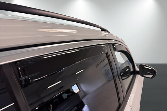 Volkswagen T-Roc 18 of 22