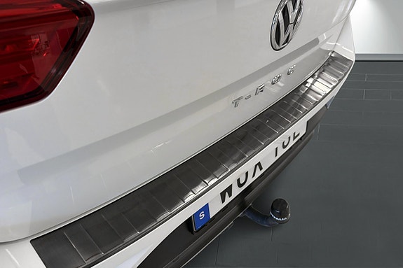 Volkswagen T-Roc 17 of 22