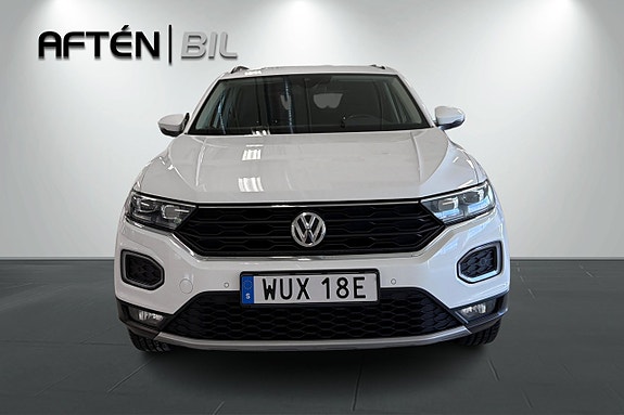 Volkswagen T-Roc 3 of 22