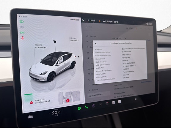 Tesla Model Y 25 of 30