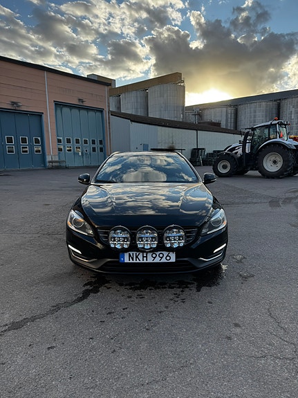 Volvo V60 8 of 10