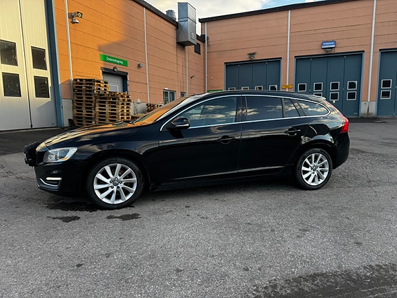 Volvo V60 10 of 10