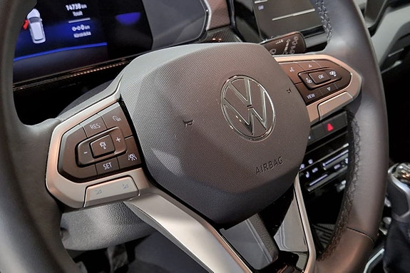 Volkswagen T-Cross 8 of 15