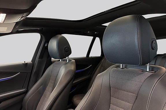 Mercedes-Benz E220 d 17 of 18