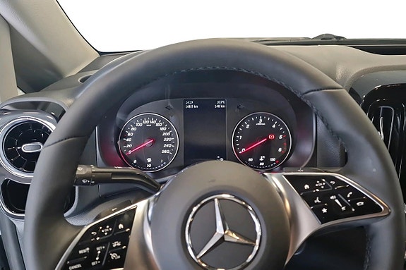 Mercedes-Benz Vito 119 7 of 13