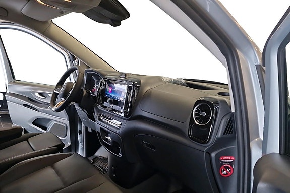 Mercedes-Benz Vito 119 9 of 13