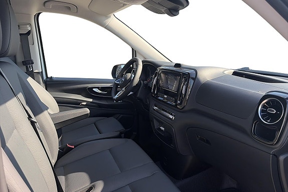 Mercedes-Benz Vito 119 8 of 12