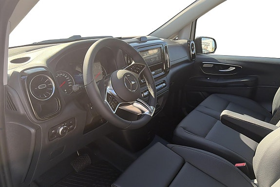 Mercedes-Benz Vito 119 6 of 12