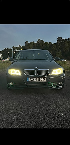 BMW 325i 5 of 9