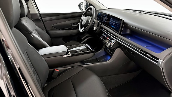 Hyundai Tucson 3 of 12