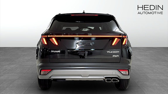 Hyundai Tucson 7 of 12