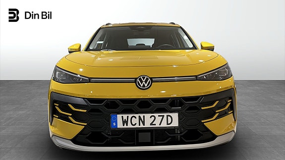 Volkswagen T-Roc 4 of 12